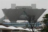 雪の東京国際展示場